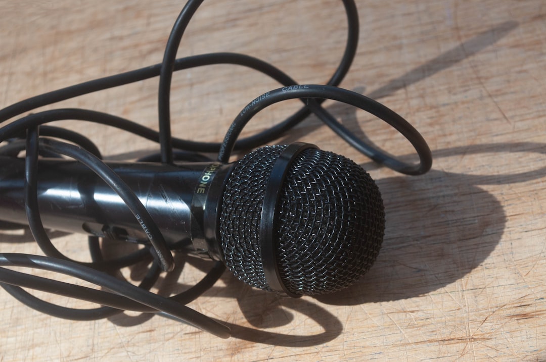 Mobile Karaoke App: Turn Your Phone into a Karaoke Machine